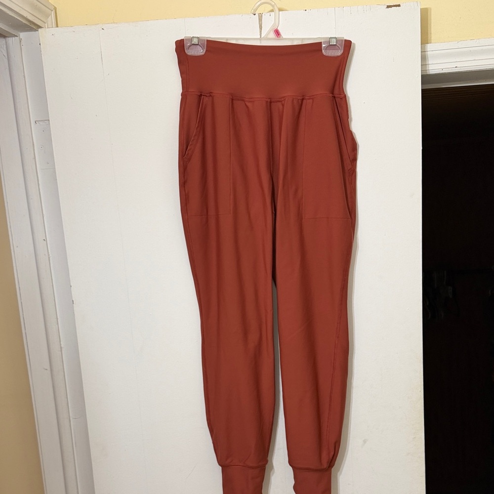 Old Navy Rust Leggings